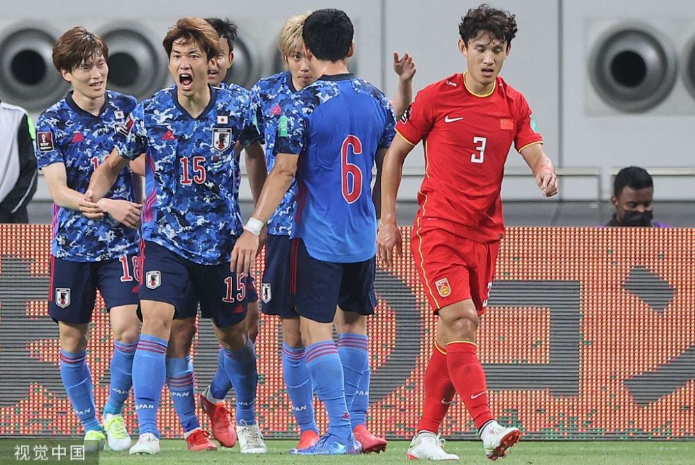 叶辰认真道：顾叔叔，其实叶家在金陵也有备用的私人飞机，一般来说也够我用了，我是实在不想您太过破费。
